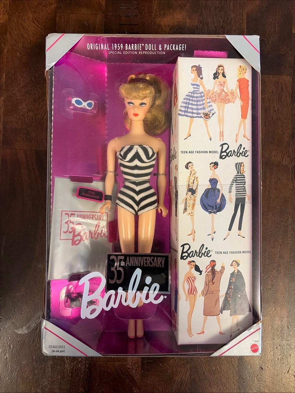 VTG Barbie 35th Anniversary Special Edition 1959 Reproduction Doll Blonde 1993